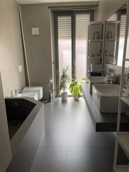 Apartament *Luxus393* Metro A 50M, Lingotto Fiere, Ospedali Turyn Zewnętrze zdjęcie
