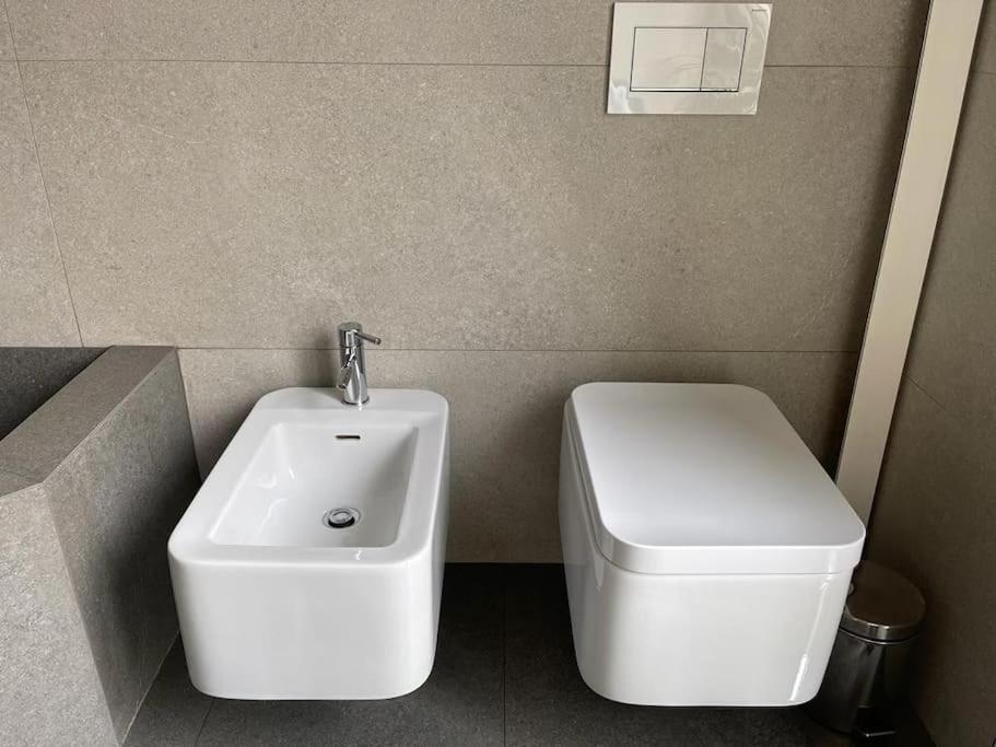 Apartament *Luxus393* Metro A 50M, Lingotto Fiere, Ospedali Turyn Zewnętrze zdjęcie